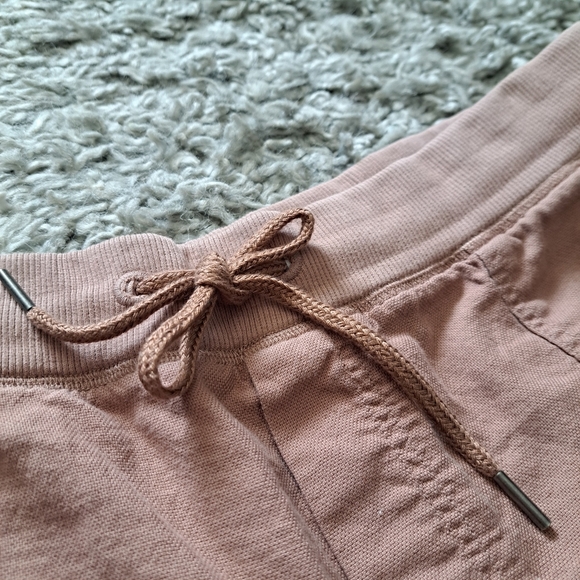 Community | Blush pink cute casual weight fabric womens shorts - Picture 4 of 9